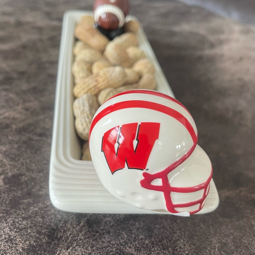 NTW…Nora Fleming U Wisconsin Helmet (A311)
